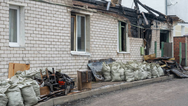 24/7 Emergency Fire Damage Removal experts in Glencoe, FL